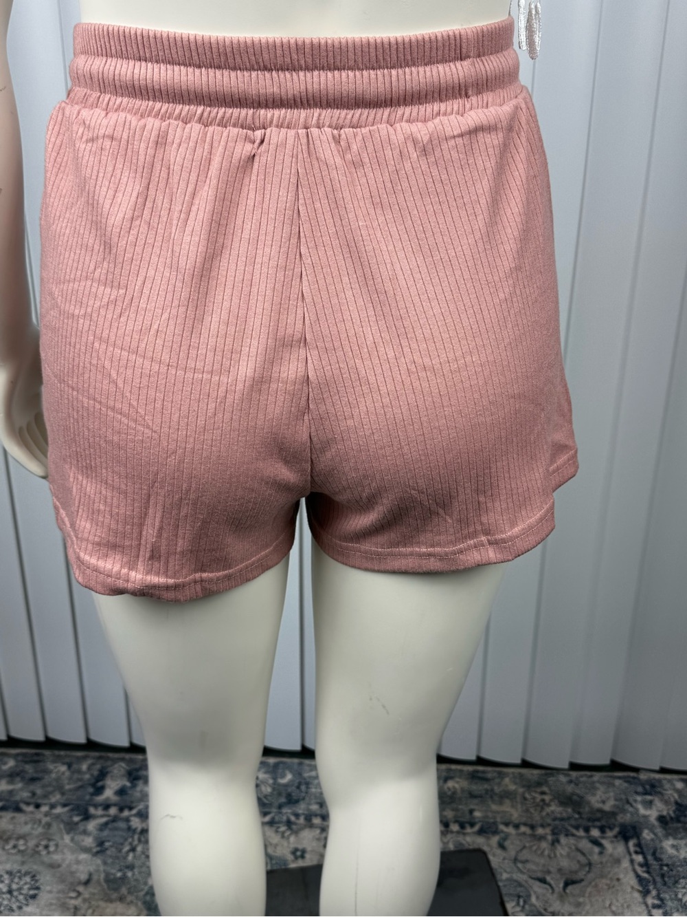 Lost + Wander NWT Ribbed Lounge Shorts Dusty Rose Drawstring Pockets XS - Picture 4 of 8